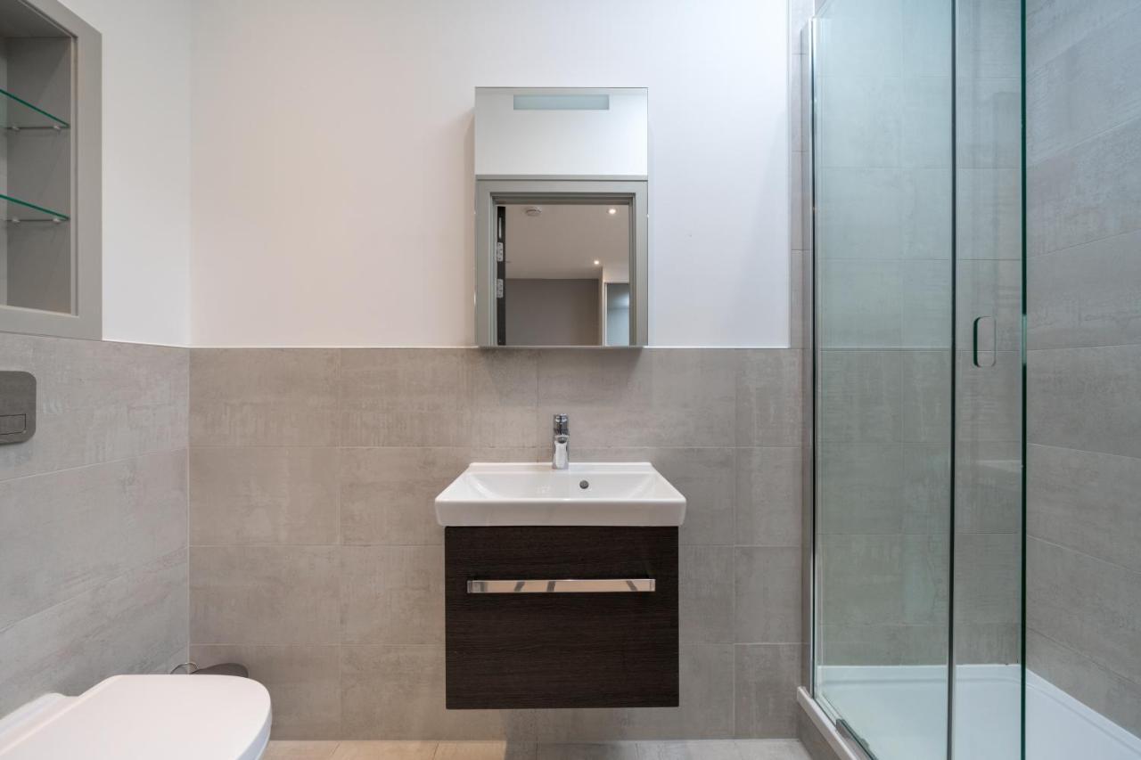 Modern London City Apartment - Victoria Line Exterior foto